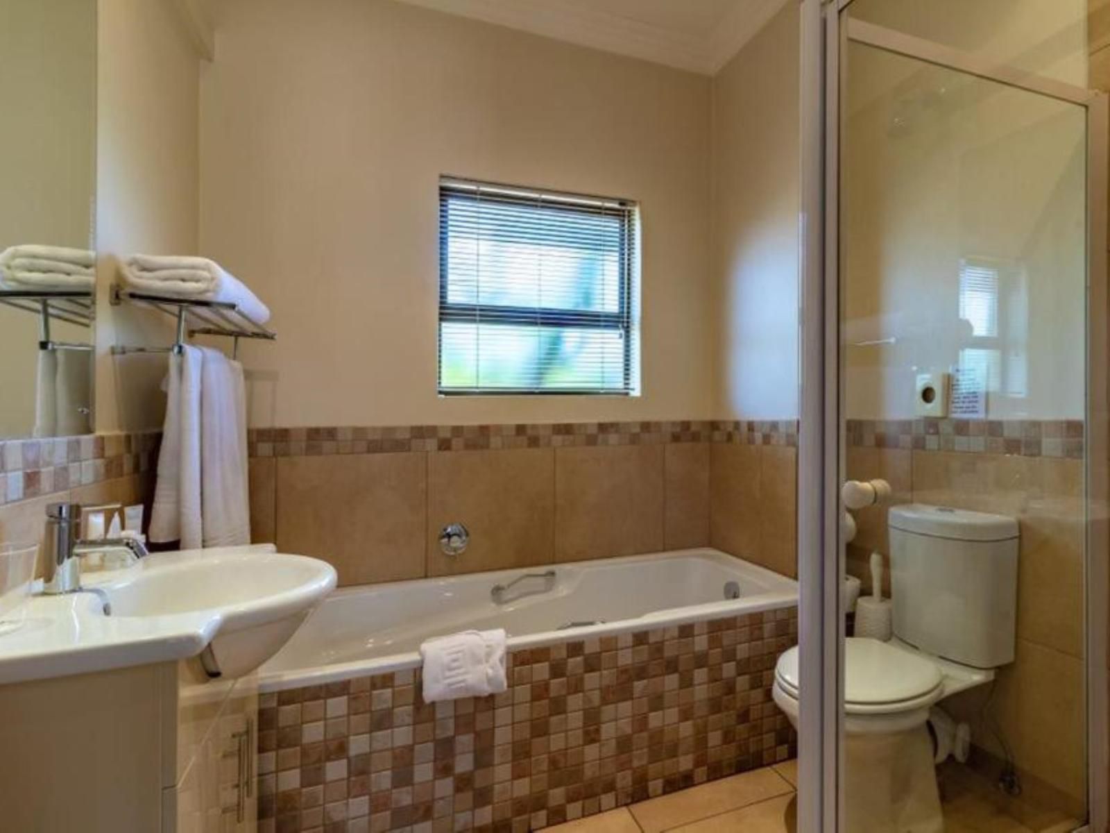 Hoyohoyo Chartwell Lodge Chartwell Johannesburg Gauteng South Africa Bathroom