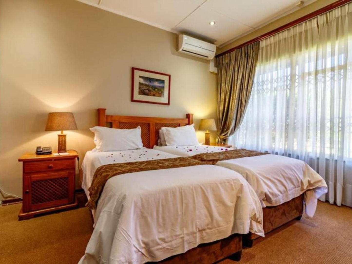 Hoyohoyo Chartwell Lodge Chartwell Johannesburg Gauteng South Africa 