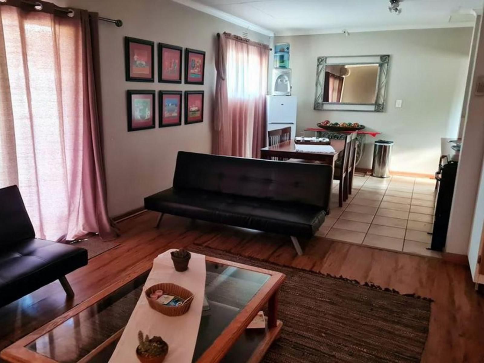 Huis Afrika Vanderbijlpark Se 6 Vanderbijlpark Gauteng South Africa Living Room