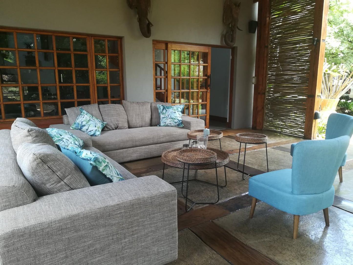Ikamu S Lodge Verwoerd Park Johannesburg Gauteng South Africa Living Room