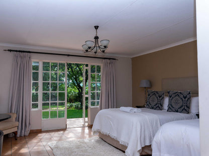 Deluxe Room @ Huttenheights Guestlodge By Ilawu