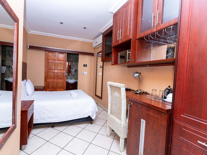 Standard Rooms @ Huttenheights Guestlodge By Ilawu