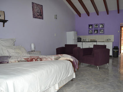 Impact Self Catering - Twin Suite 7 @ Impact Self-Catering