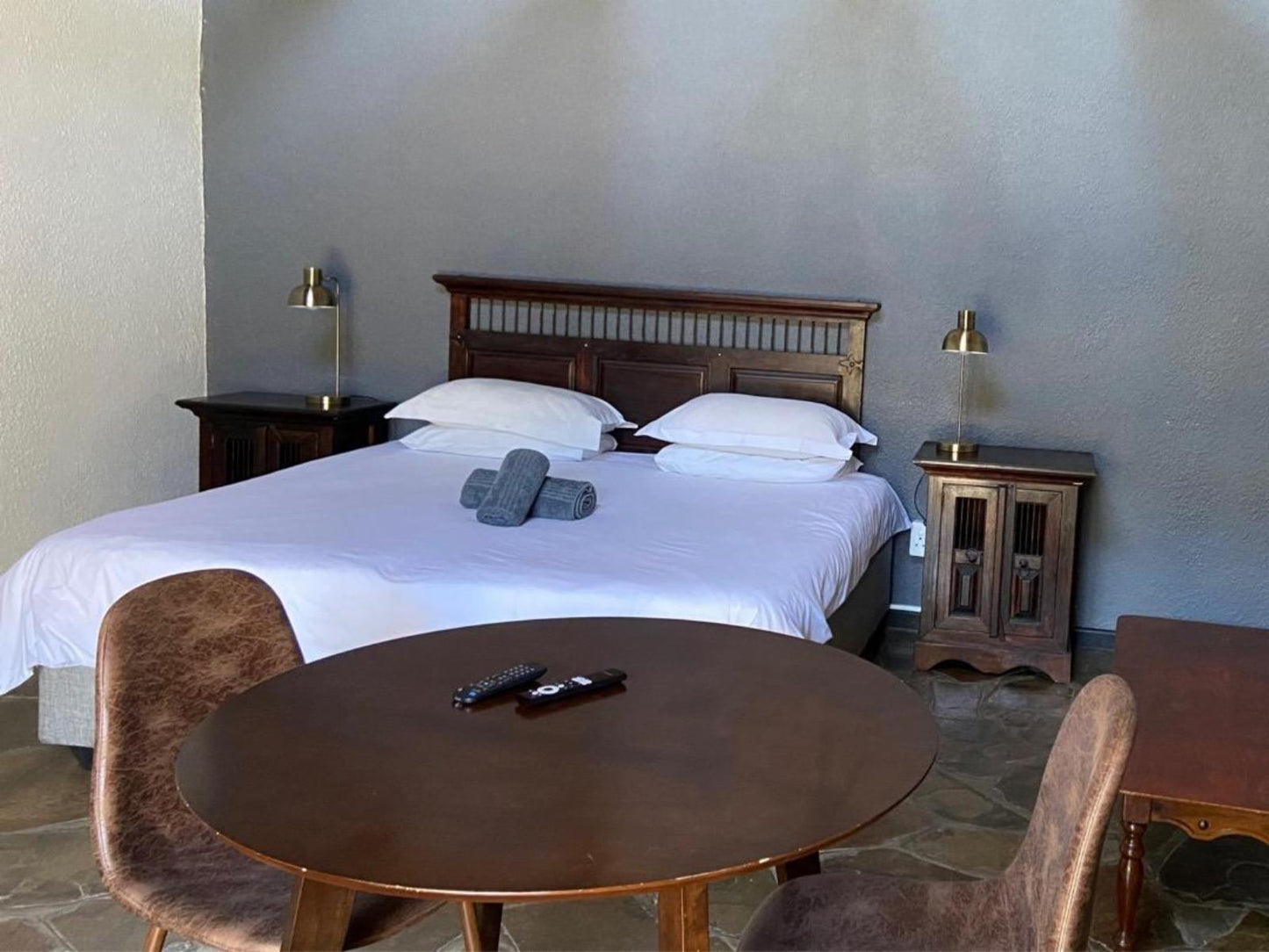 Room 12 - Luxury Suite @ Inkosi Eco Lodge