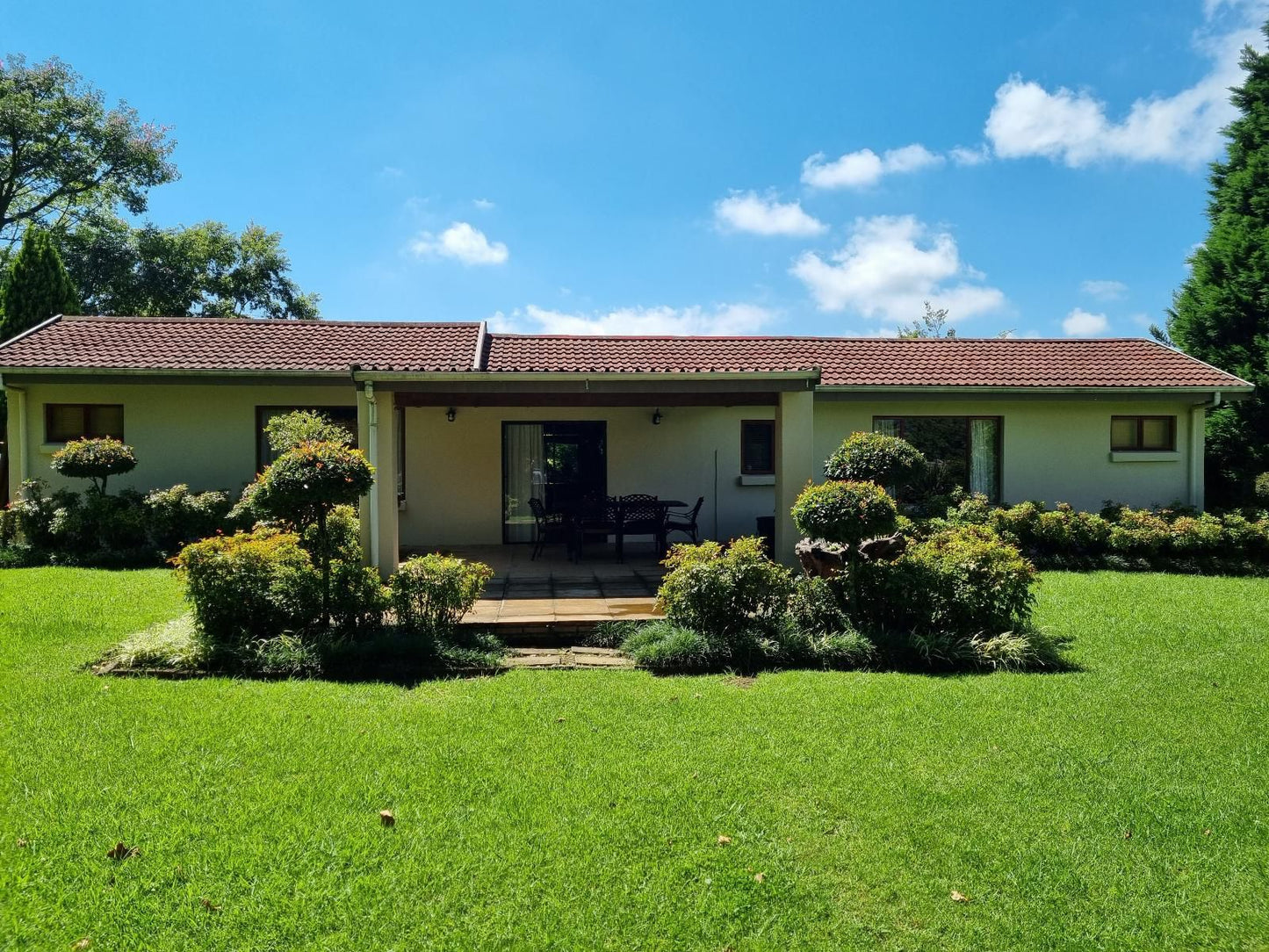 Inqevu Lodge Cathkin Park Kwazulu Natal South Africa Complementary Colors, House, Building, Architecture