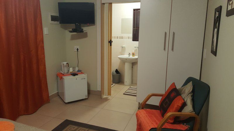 Intaka Guest House King Williams Town Eastern Cape South Africa Bathroom