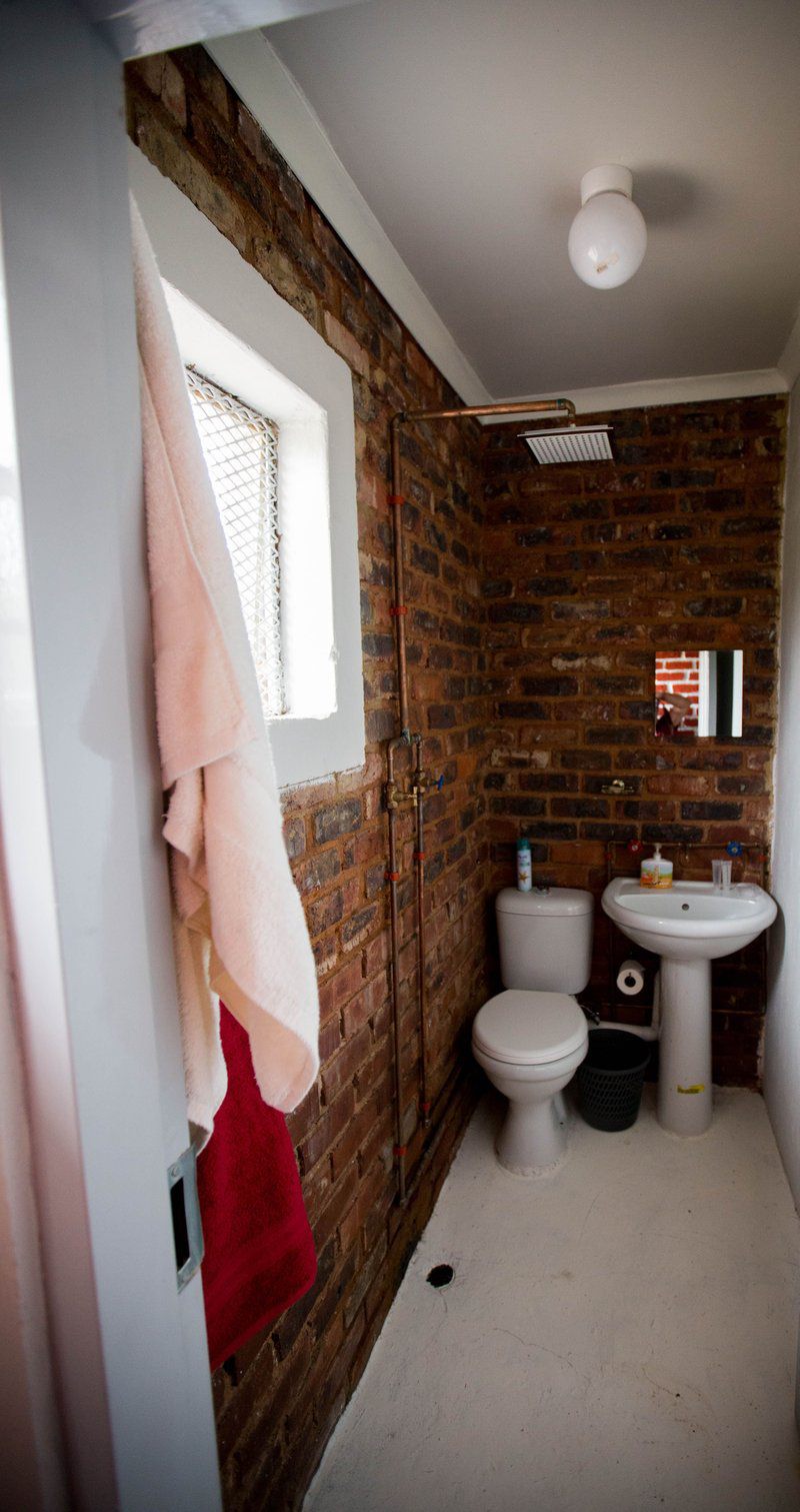 Inyameko Self Catering Monavoni Centurion Gauteng South Africa Wall, Architecture, Bathroom, Brick Texture, Texture