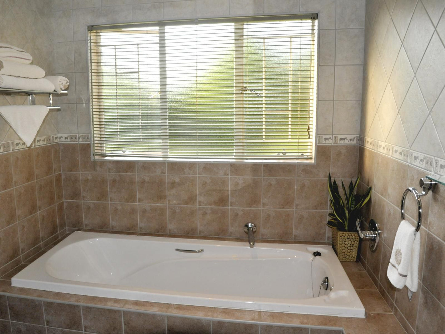 Ipe Tombe Guest Lodge Randjesfontein Johannesburg Gauteng South Africa Sepia Tones, Bathroom