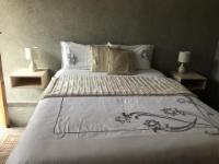 Deluxe Double Room @ Island Boutique Lodge