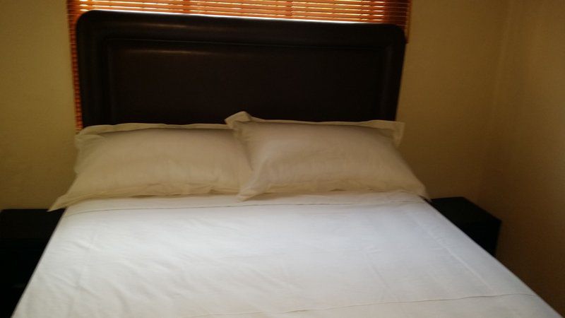 Itumeleng Self Catering Cottage Marloth Park Mpumalanga South Africa Bedroom