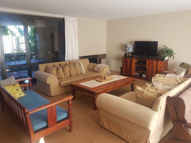 J Bay Family Home Noorsekloof Jeffreys Bay Eastern Cape South Africa Living Room