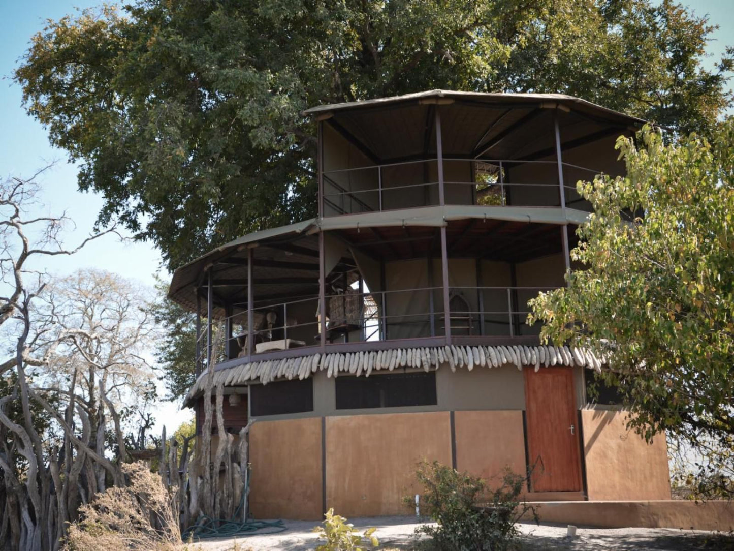 Jackalberry Tented Camp, Building, Architecture