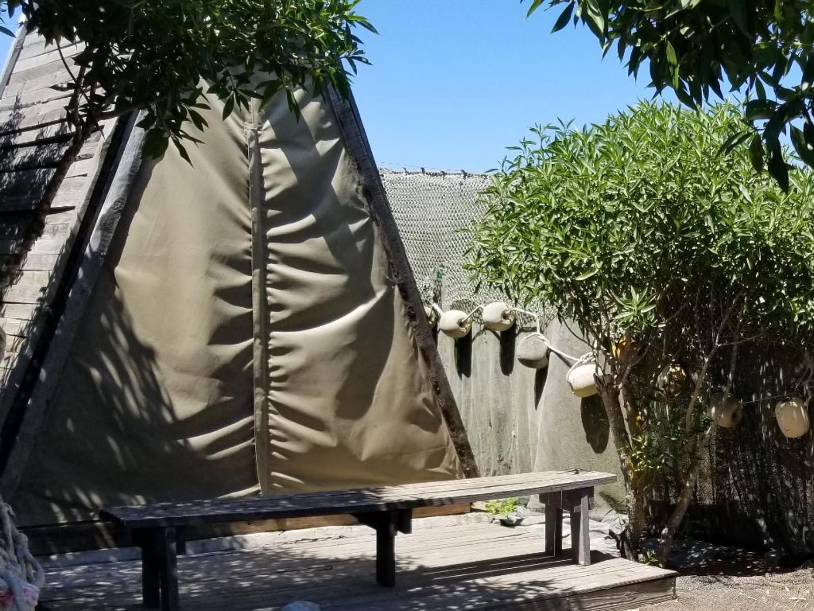 Jacobs Bay Backpackers, A-Frame Tent with Ensuite