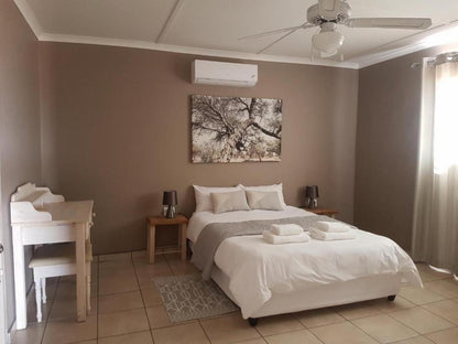 Jansen Kalahari Guest Farm, Mopane Tree, Bedroom