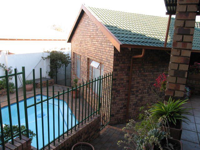 Jenny S Host Family Kensington Johannesburg Gauteng South Africa House, Building, Architecture