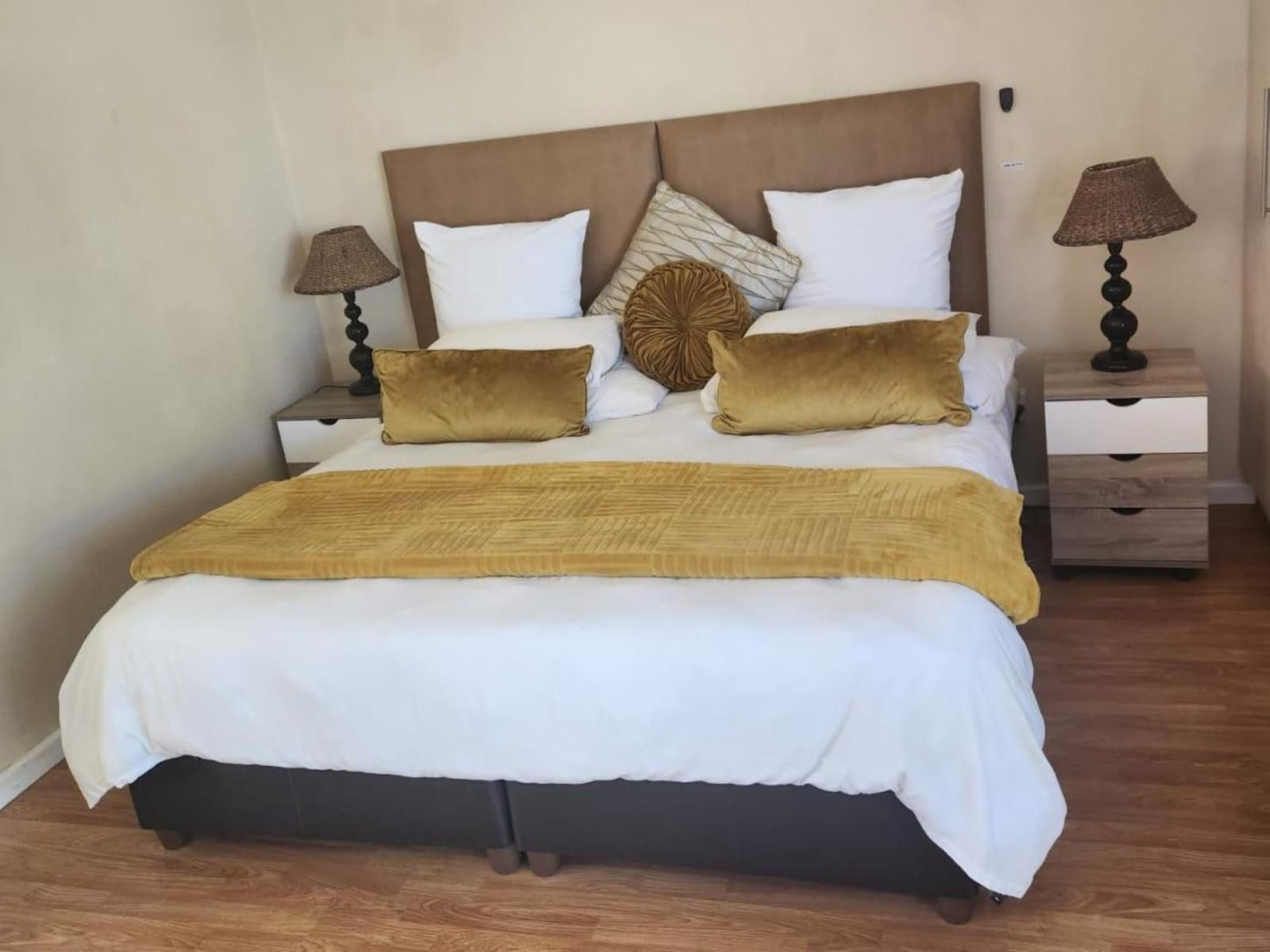 Jenvey House Self Catering Apartments Summerstrand Port Elizabeth Eastern Cape South Africa Bedroom