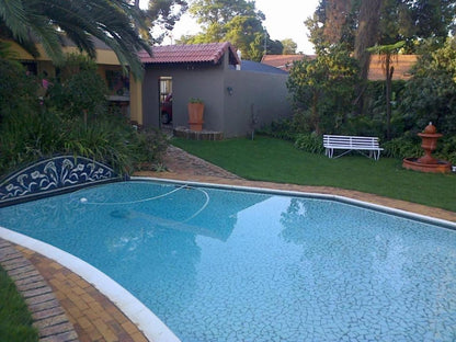 Jubilee Lodge Northcliff Johannesburg Gauteng South Africa House, Building, Architecture, Palm Tree, Plant, Nature, Wood, Garden, Swimming Pool