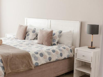 Self Catering Apartment 9 - 1 Bed @ Julina's Guest House