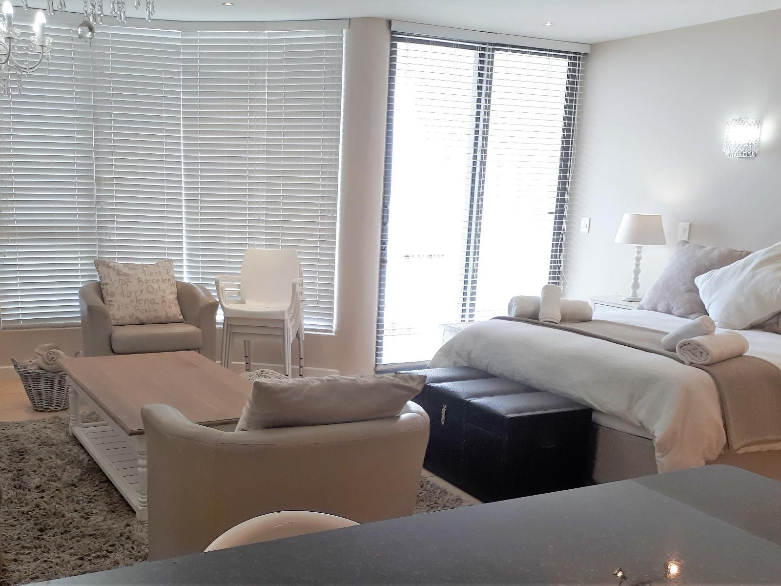 Just Property Helderberg, Hibernian Towers 6 Sleeper - Penthouse, Bedroom