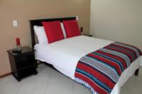 Room 5 Two Bedroom Unit @ Just B Guest House