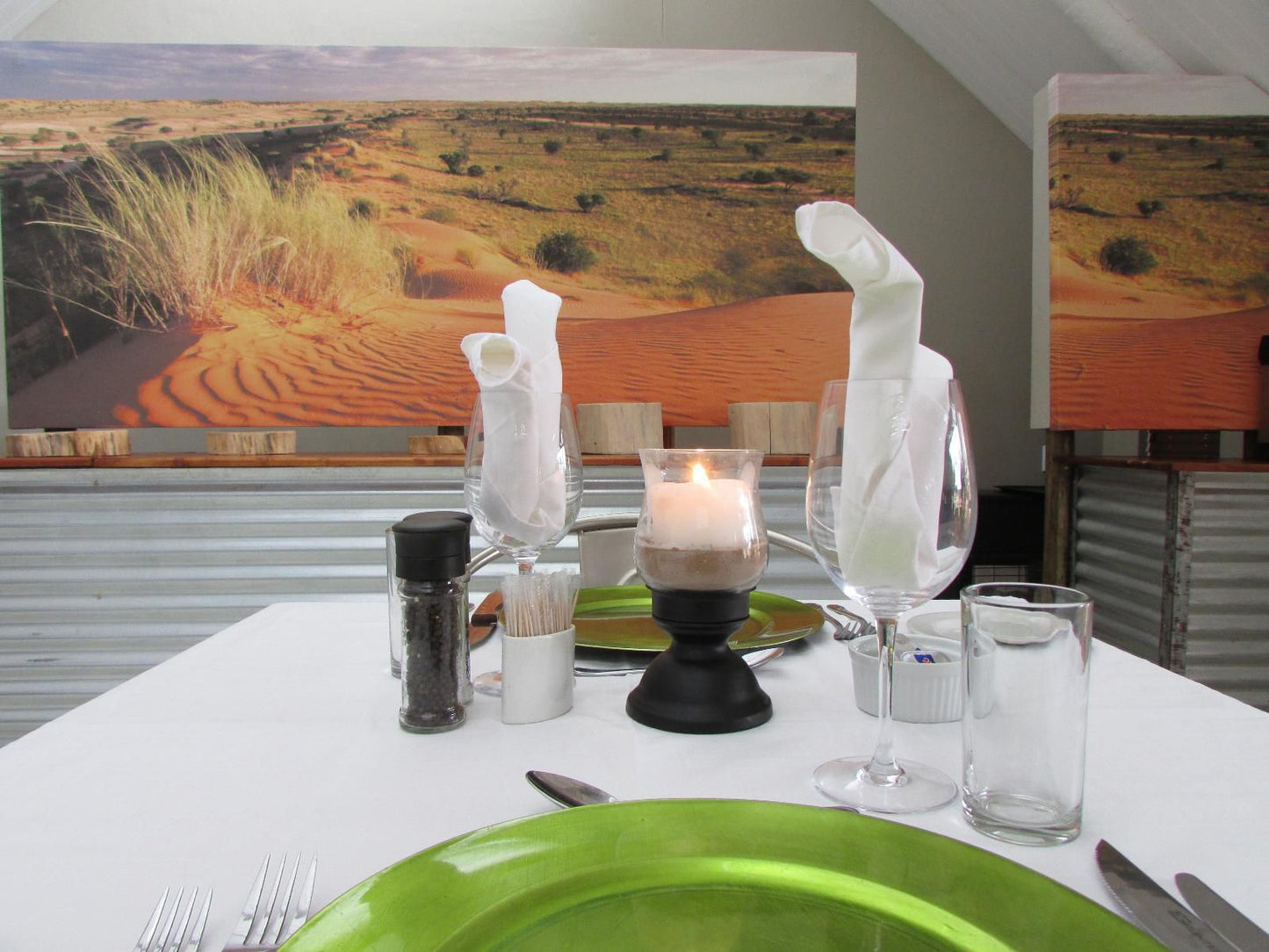 Kalahari Game Lodge, Place Cover, Food