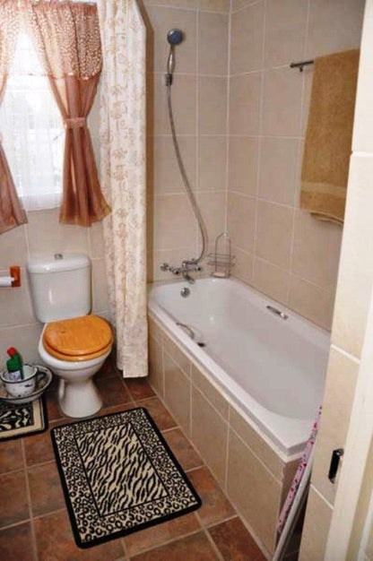 Kalahari Flats Carnarvon Northern Cape South Africa Bathroom