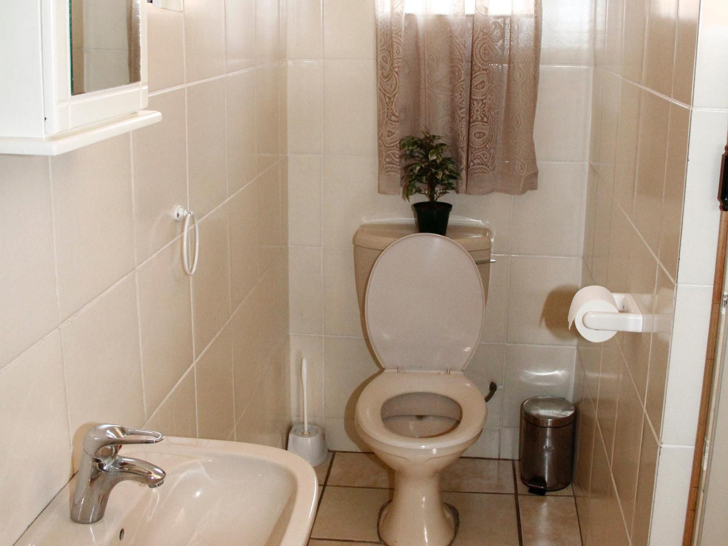 Kalahari Guest House Witbank Emalahleni Mpumalanga South Africa Sepia Tones, Bathroom