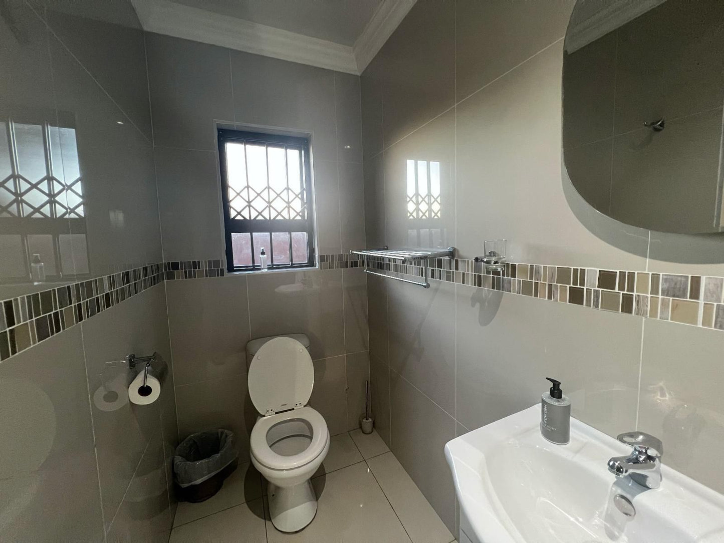 Kalashe Guest House East London Eastern Cape South Africa Unsaturated, Bathroom