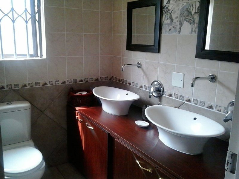 Kaleidoscope Holiday Home Parklands Blouberg Western Cape South Africa Bathroom