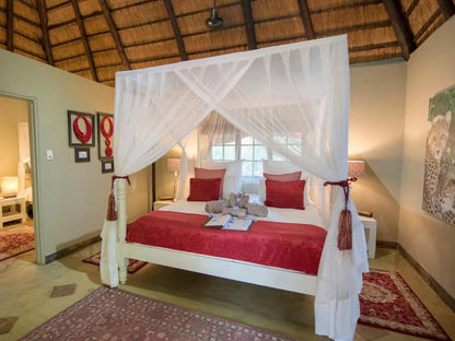 Room 3 - Family unit - Excludes Levies @ Kambaku Safari Lodge Timbavati