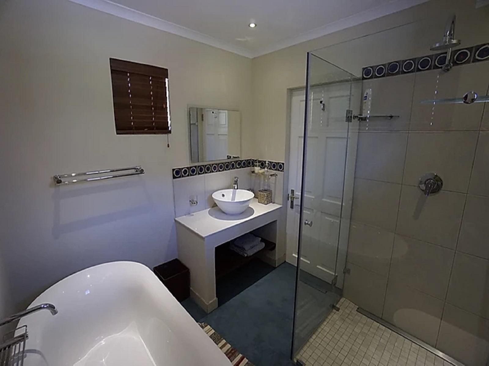 Kamerkloof Baviaanskloof Eastern Cape South Africa Unsaturated, Bathroom