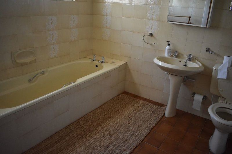 Karoo Living Oudtshoorn Western Cape South Africa Bathroom