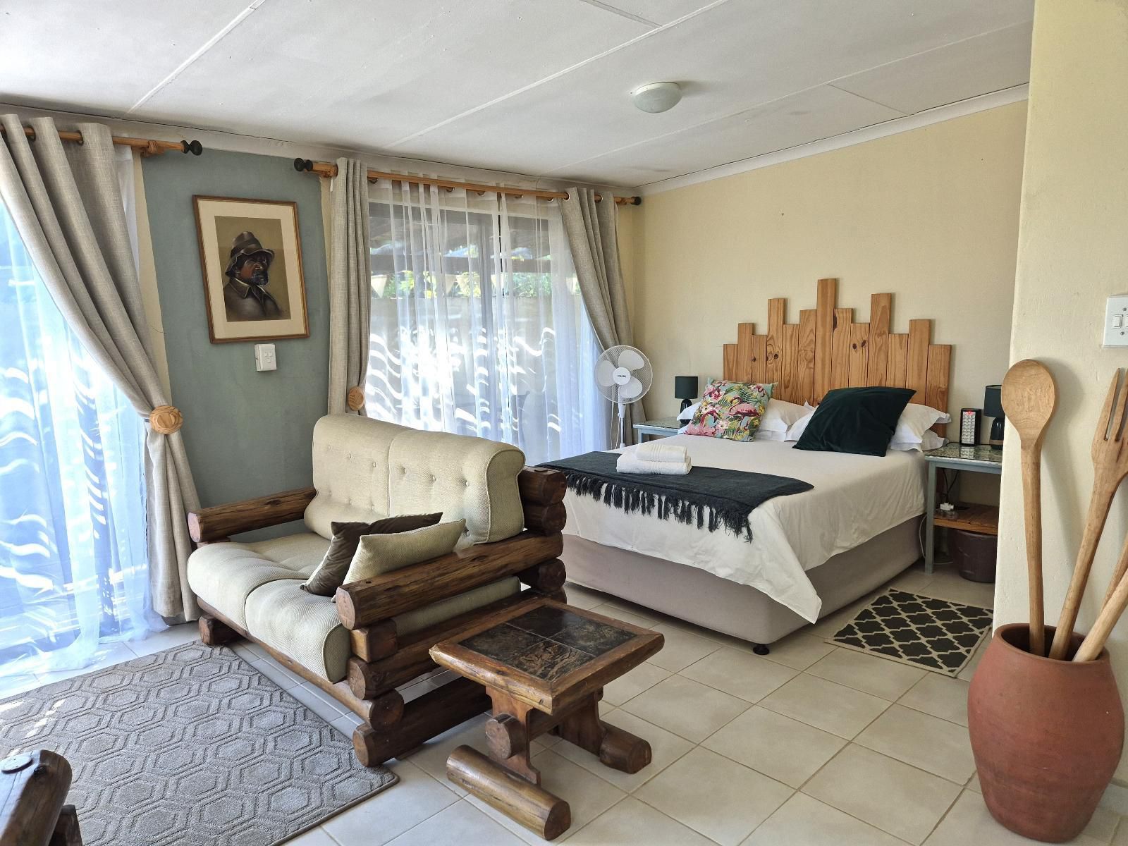 Katikati Eco Lodge, Unit 1 - KatiKati Eco Lodge, Bedroom