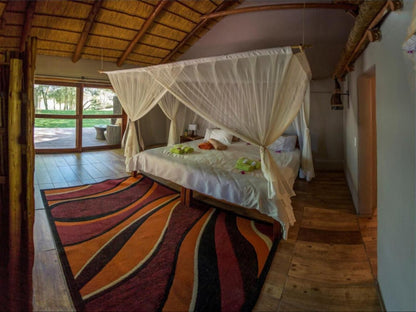 Kayova River Lodge, Luxury Queen Tent, Bedroom