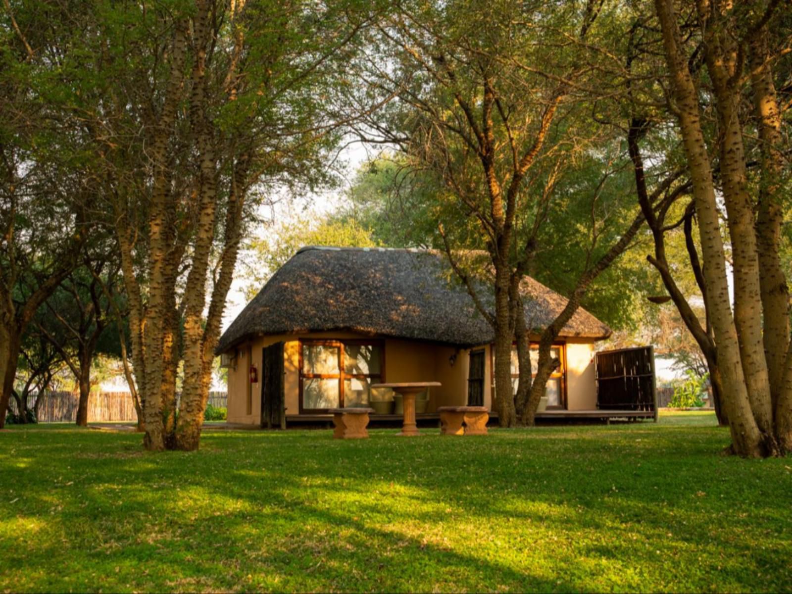 Kayova River Lodge, Queen Chalet, Sepia Tones