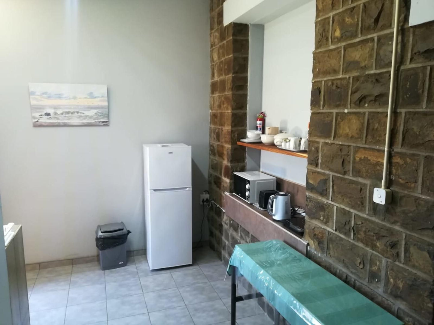 Keetmanshoop Self-Catering Accommodation, Double Room, Kitchen