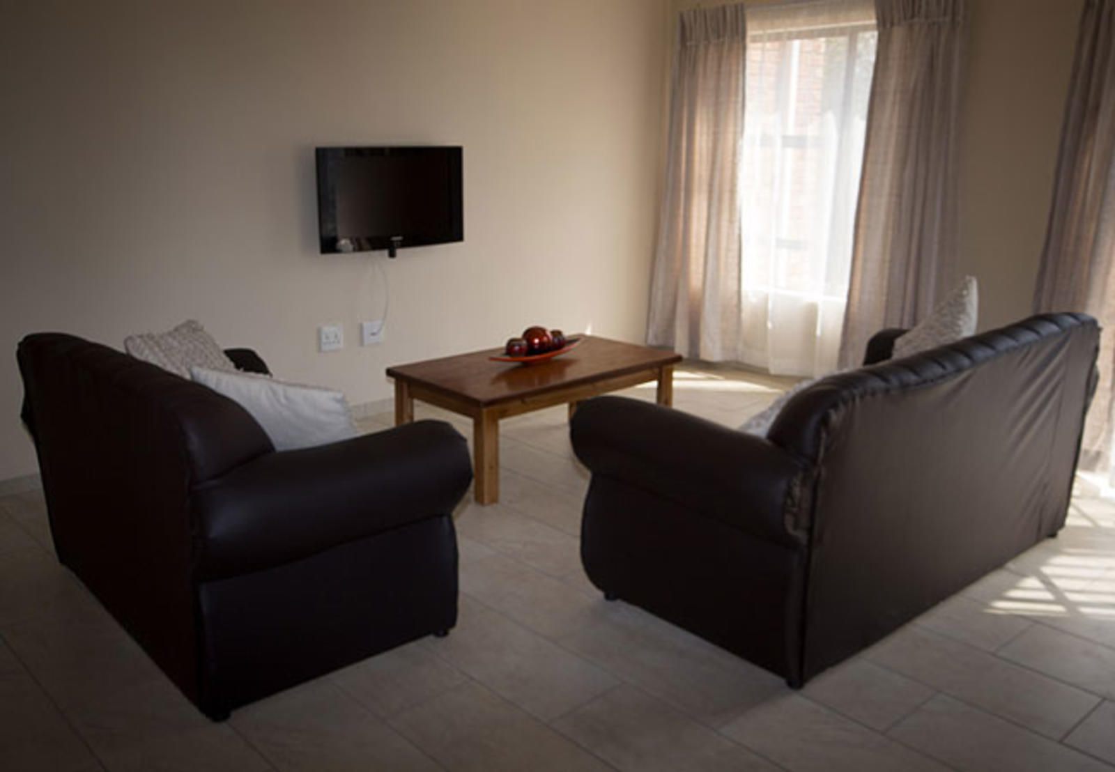 Khamanzi Lodge And Tours Cresta Johannesburg Gauteng South Africa Living Room
