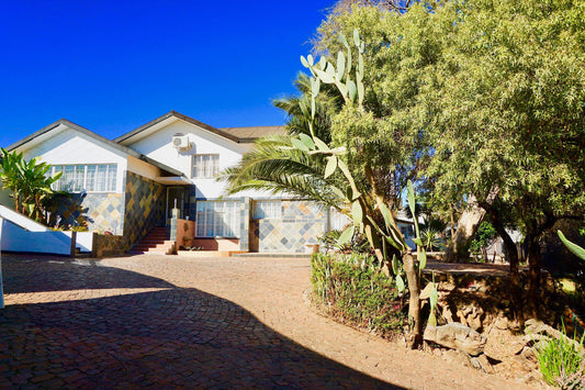 Khanimambo Guest House Muckleneuk Pretoria Tshwane Gauteng South Africa Complementary Colors, House, Building, Architecture, Palm Tree, Plant, Nature, Wood, Garden