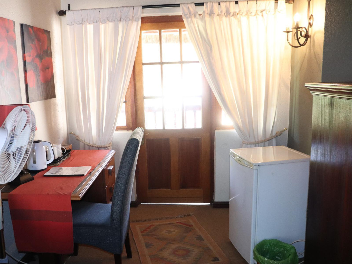 Deluxe Double Room with Balcony @ Khaya Africa