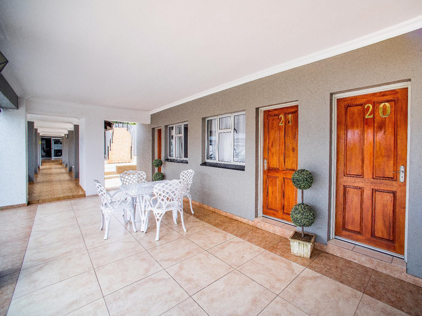 Khayalami Hotel - Ermelo, Door, Architecture, House, Building, Living Room