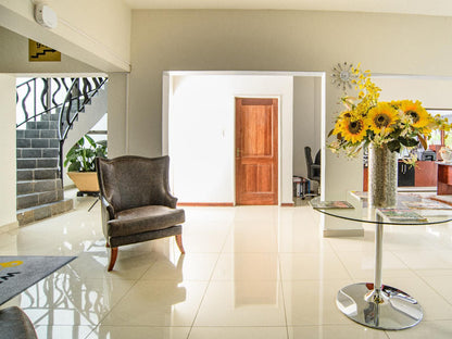 Khayalami Hotel - Mbombela, Living Room