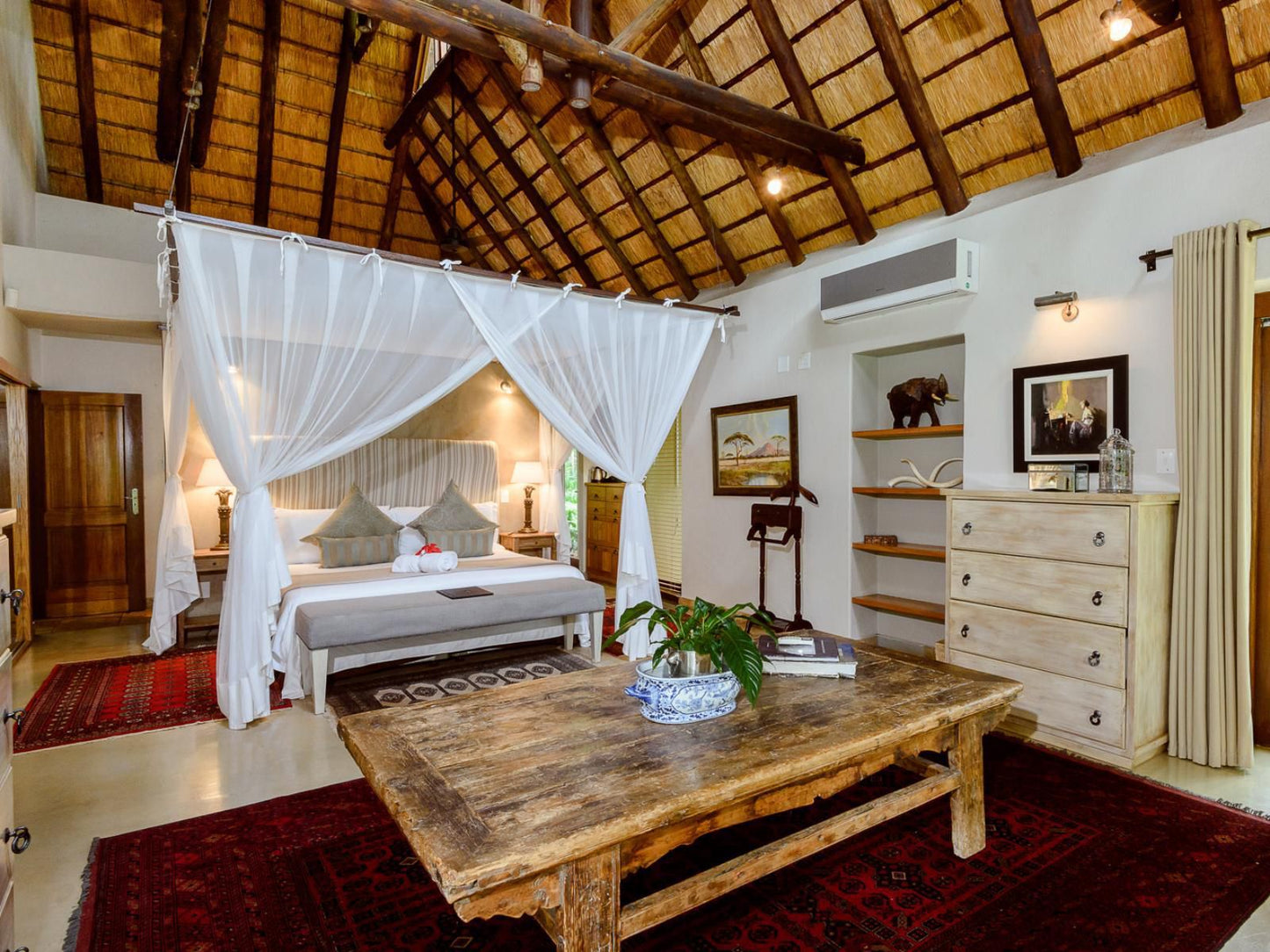 Khaya Ndlovu Manor House Hoedspruit Limpopo Province South Africa Bedroom