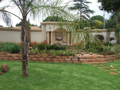 Khayas And Castles Centurion Clubview Centurion Gauteng South Africa House, Building, Architecture, Palm Tree, Plant, Nature, Wood, Garden