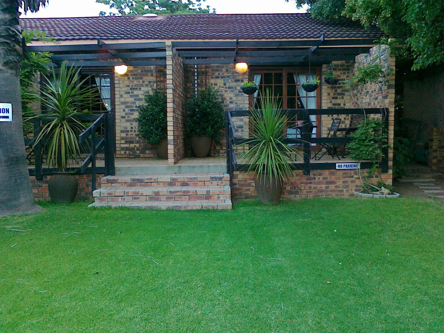 Khokha Moya Guest House Ermelo Mpumalanga South Africa House, Building, Architecture, Brick Texture, Texture, Garden, Nature, Plant