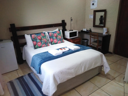 Double Room @ Khokha Moya Guest House