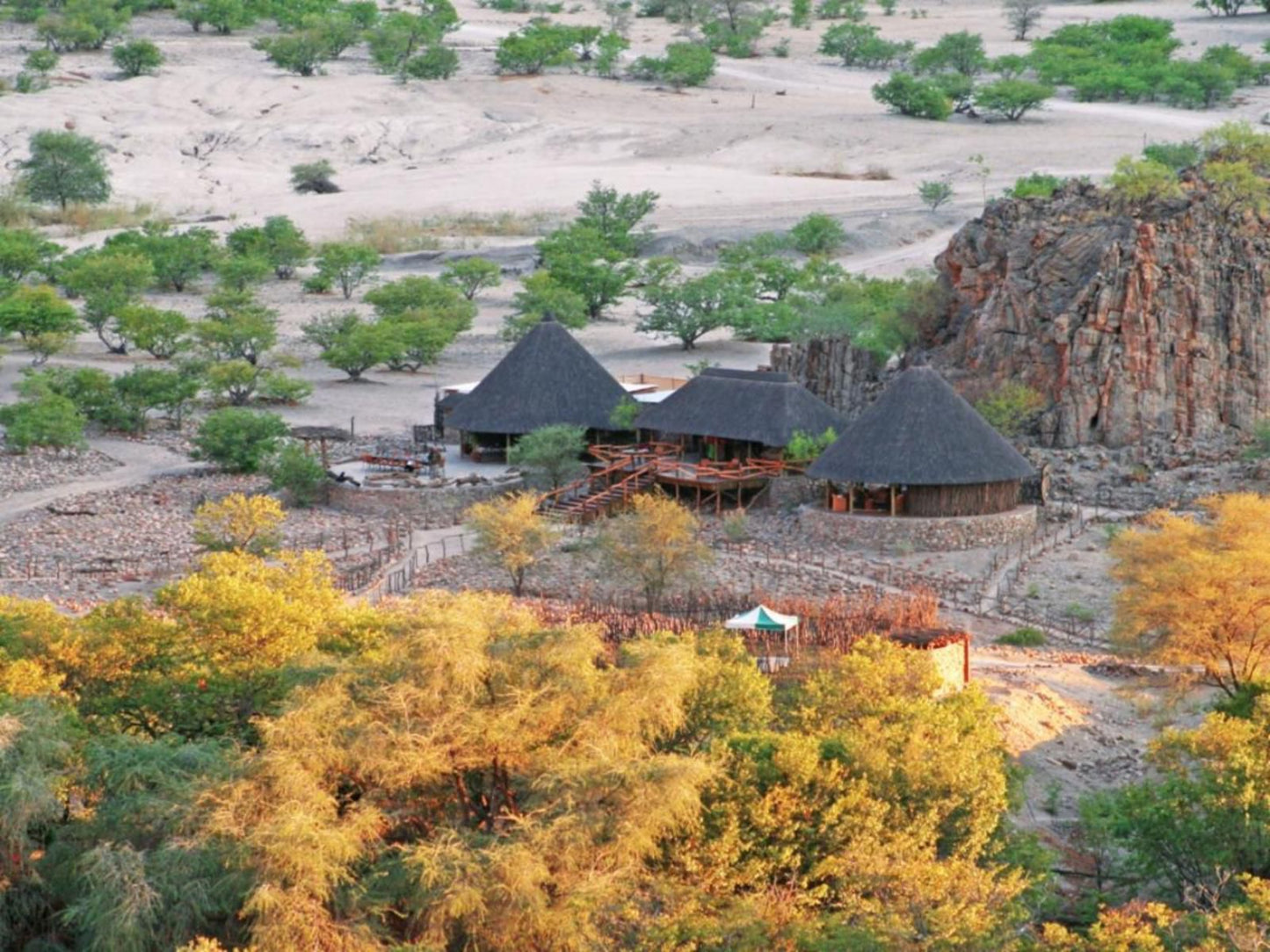 Khowarib Lodge