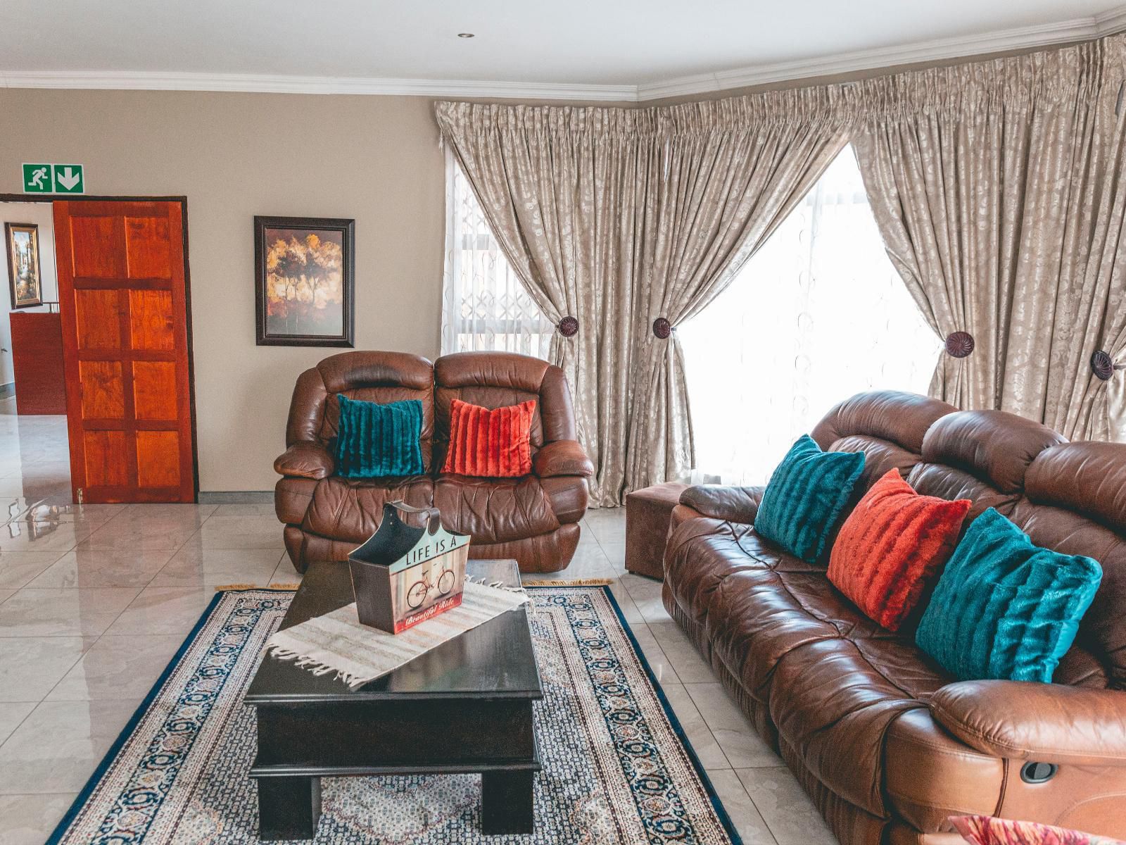 Khutso Boutique Hotel, Living Room