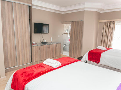 Khutso Boutique Hotel, Family Room, Bedroom