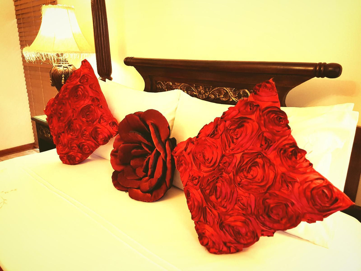 Kimberley Manor Guesthouse, 2. Luxury Room (His and Hers), Colorful, Rose, Flower, Plant, Nature