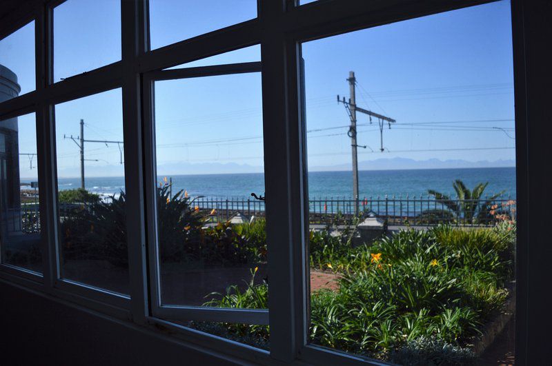 Kimberley Cottage Kalk Bay Cape Town Western Cape South Africa Beach, Nature, Sand, Window, Architecture, Framing